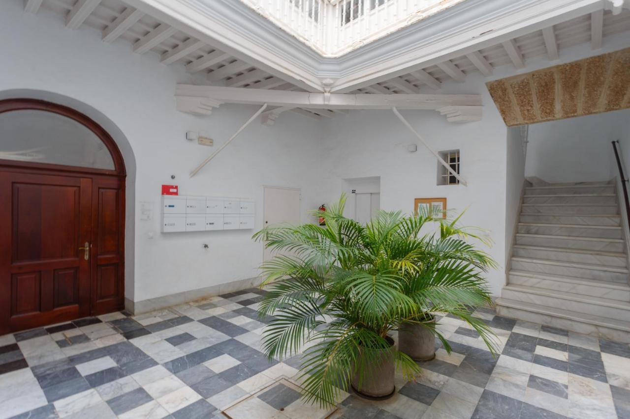 The Queen'S Designer Apartment By Cadiz4Rentals Cádis Exterior foto